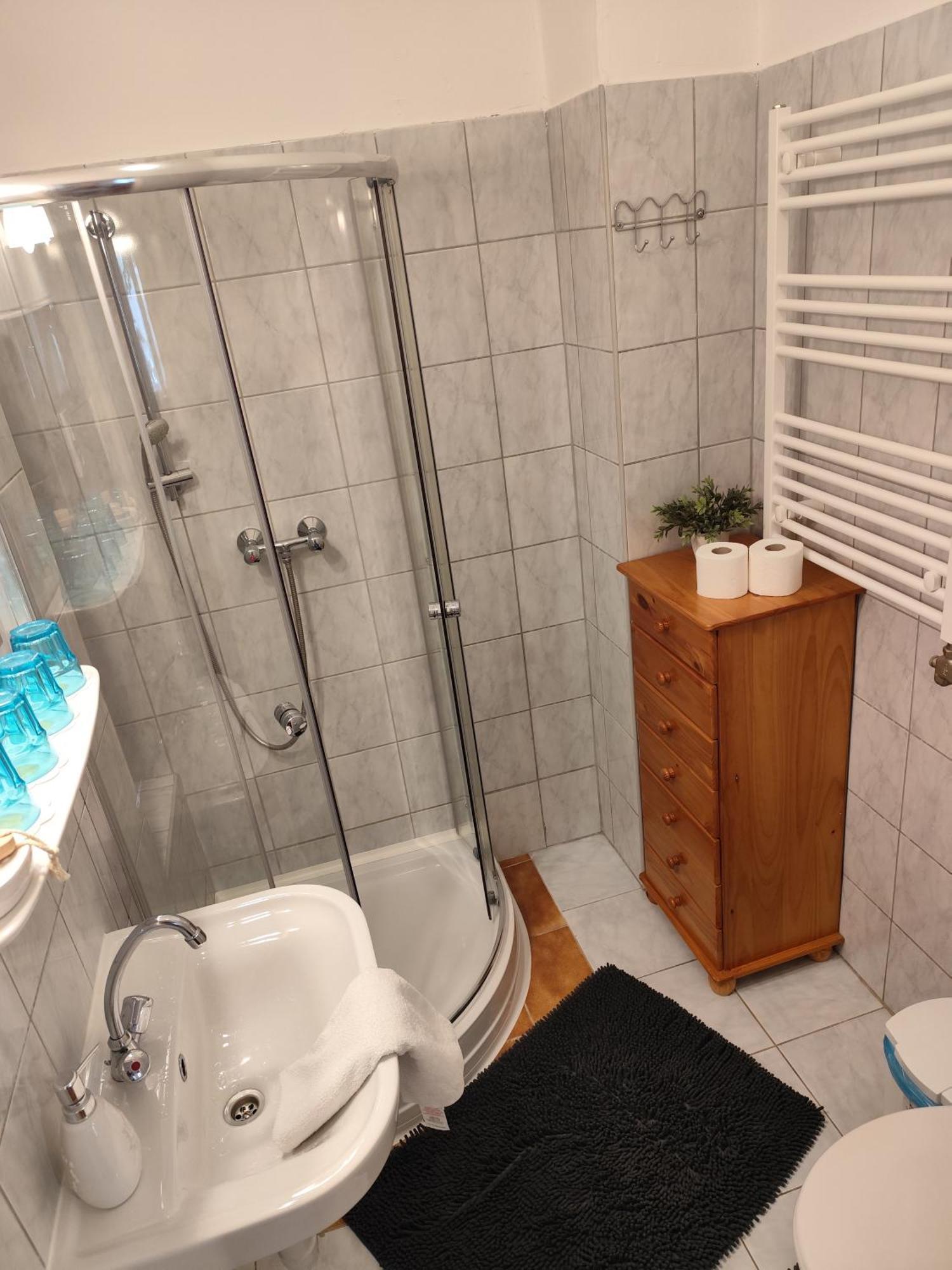 Bazilika Vendeghaz Hotel Eger Bagian luar foto